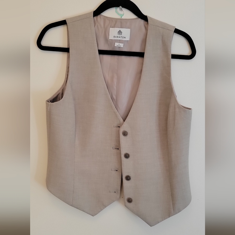 Babaton Light Beige Vest